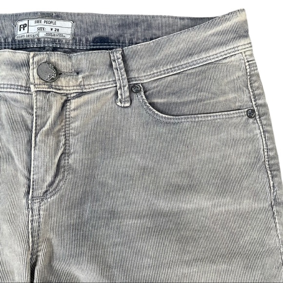 Free People size w28 grey & white/hints of blue, low rise corduroy skinny pants - Picture 5 of 15